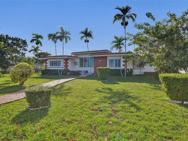 500 SW 39th Ct, Miami, FL 33134