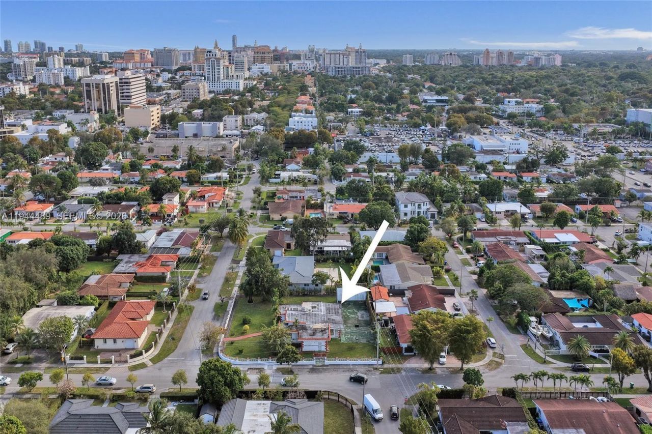 500 SW 39th Ct, Miami, FL 33134 Photo