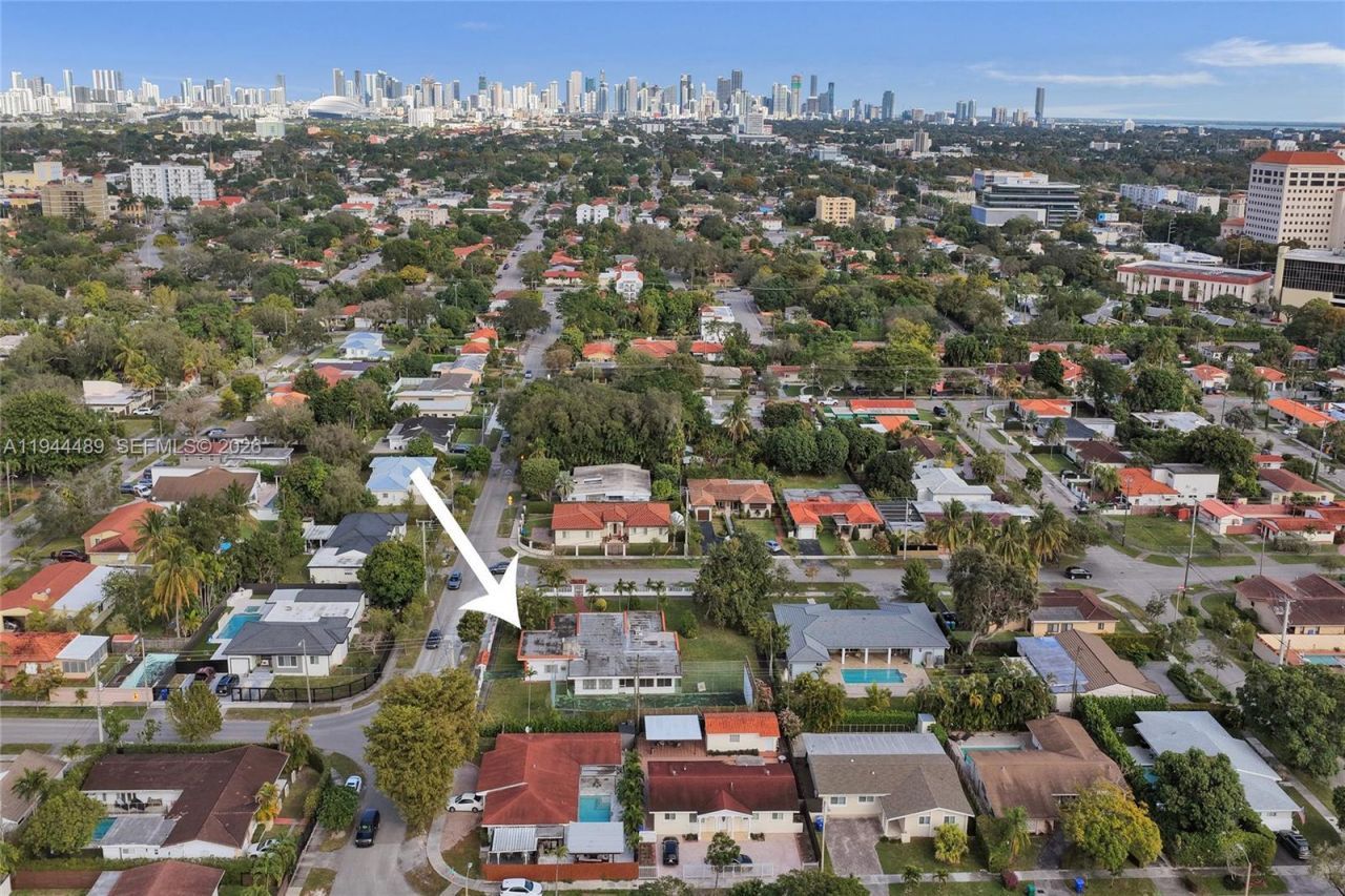 500 SW 39th Ct, Miami, FL 33134 Photo