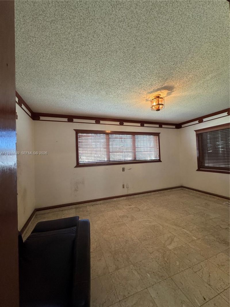 500 SW 39th Ct, Miami, FL 33134 Photo