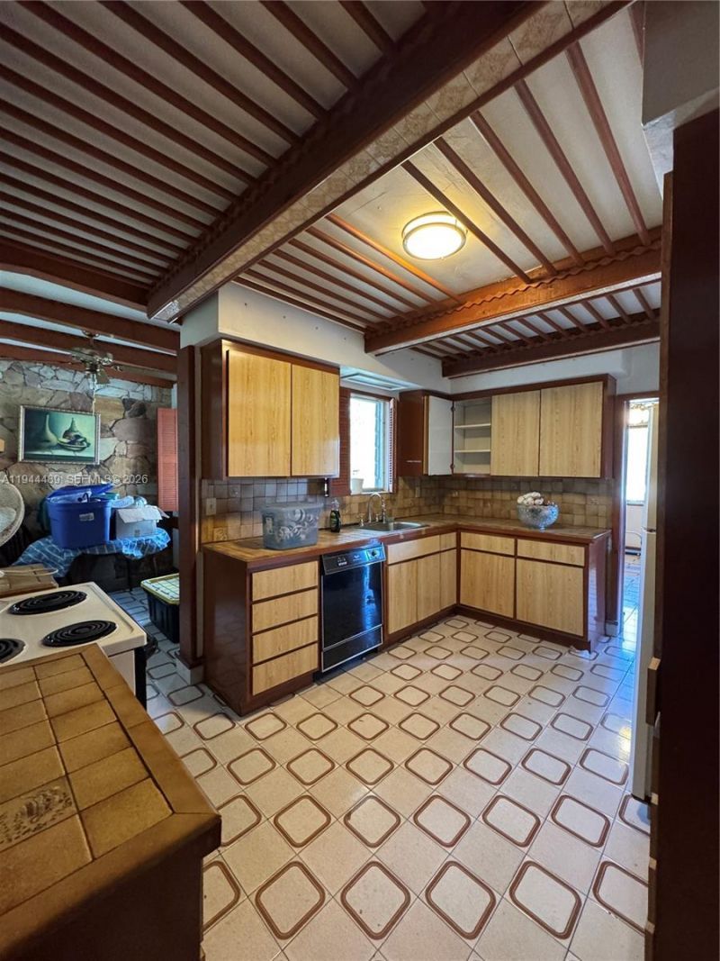 500 SW 39th Ct, Miami, FL 33134 Photo