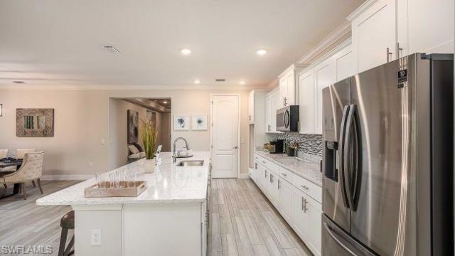 4725 24th Ave Se, Naples, FL 34117 Photo