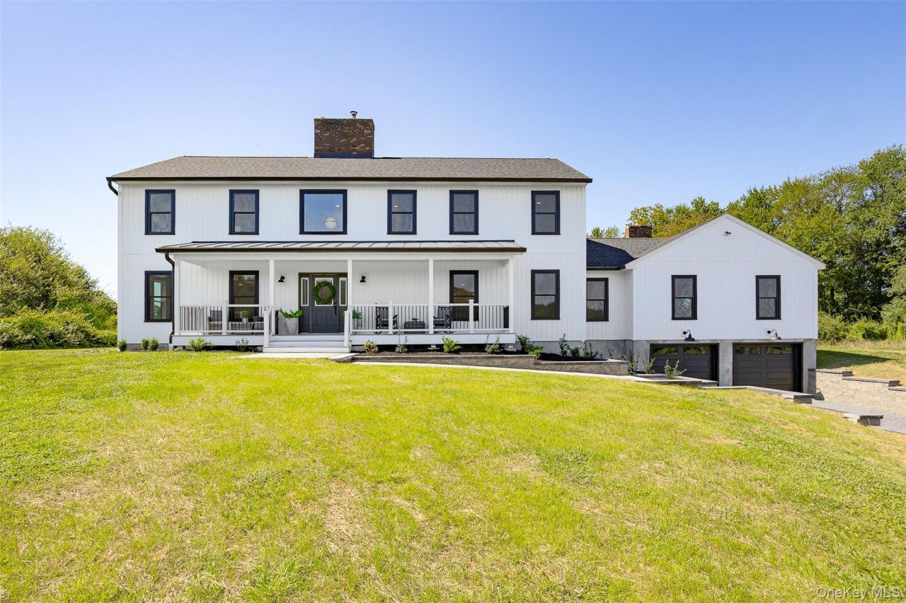 327 Hynes Road, Poughquag, NY 12570 Main Photo