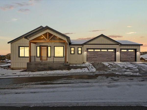 5112 S JORDAN Ln, Spokane, WA 99224