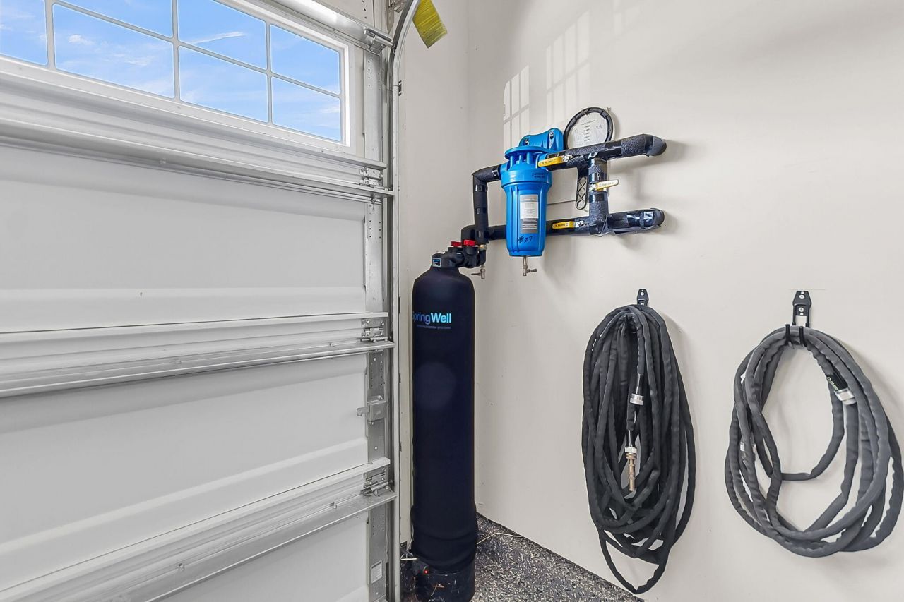 3013 Aura Lane Photo 32