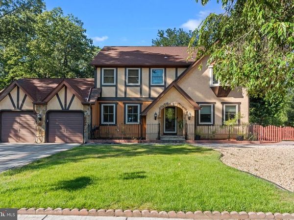 3 EASTWOOD COURT, VOORHEES, NJ 08043