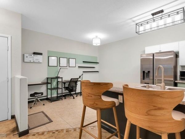 5751 E Hacienda Avenue , Unit 119, Las Vegas, NV 89122