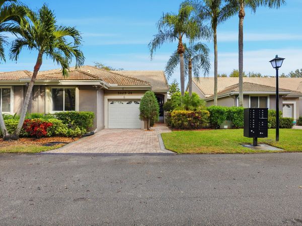 5405 Monterey Circle, Unit G, Delray Beach, FL 33484