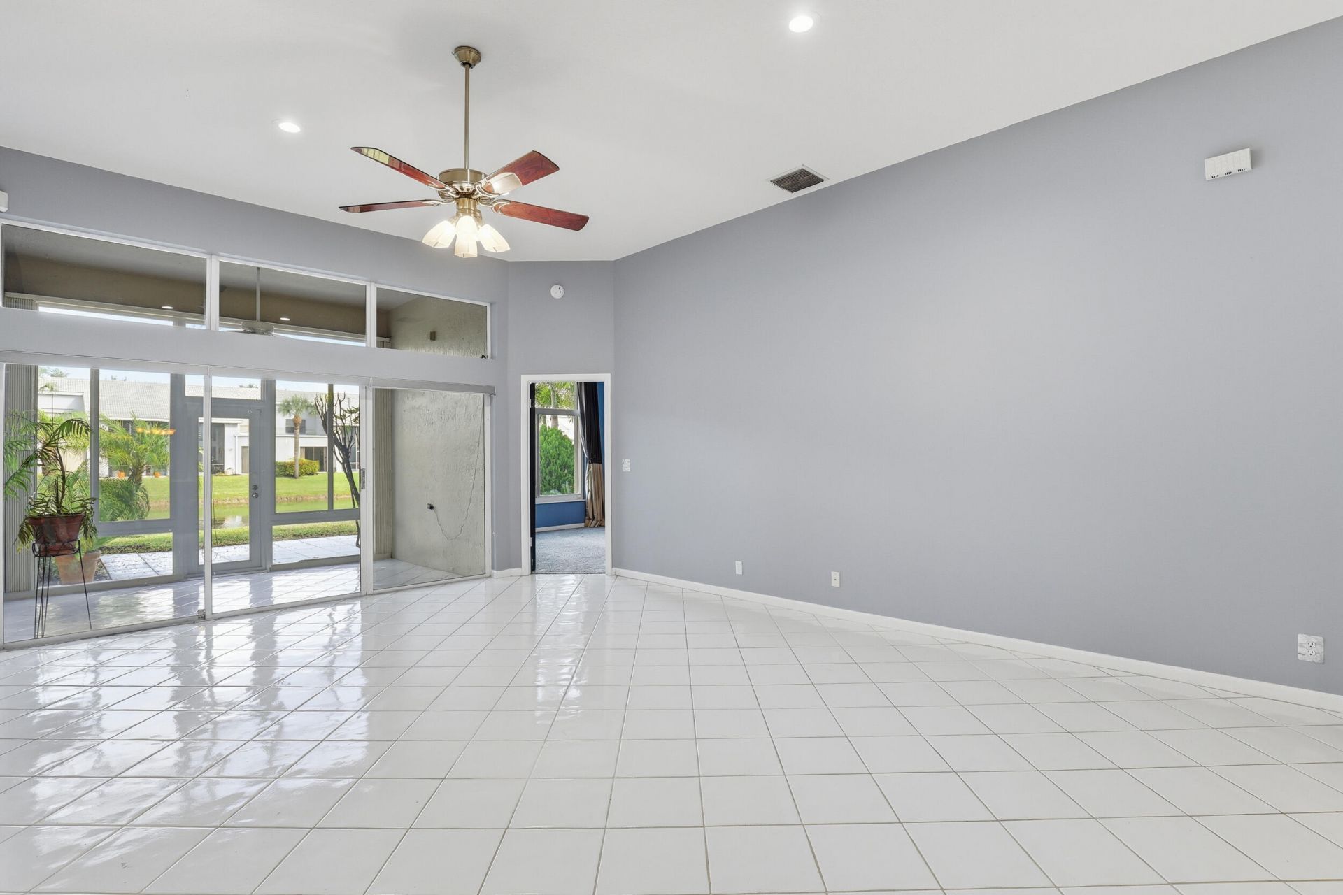 5405 Monterey Circle, Unit G, Delray Beach, FL 33484 Photo