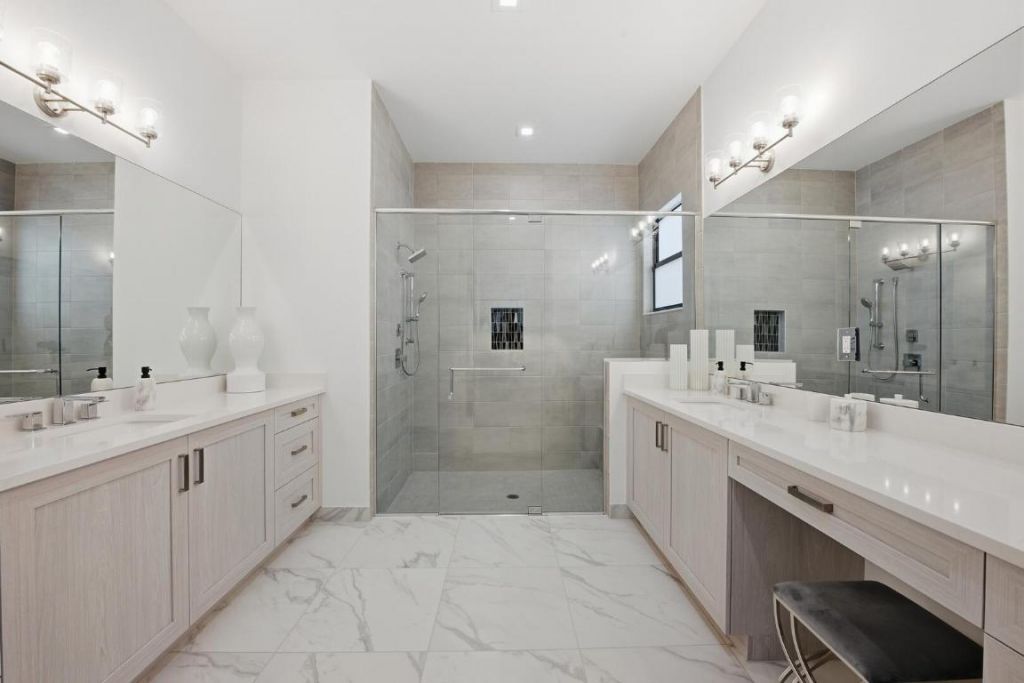 9651 Spruce Woods Drive, Boynton Beach, FL 33473 Photo