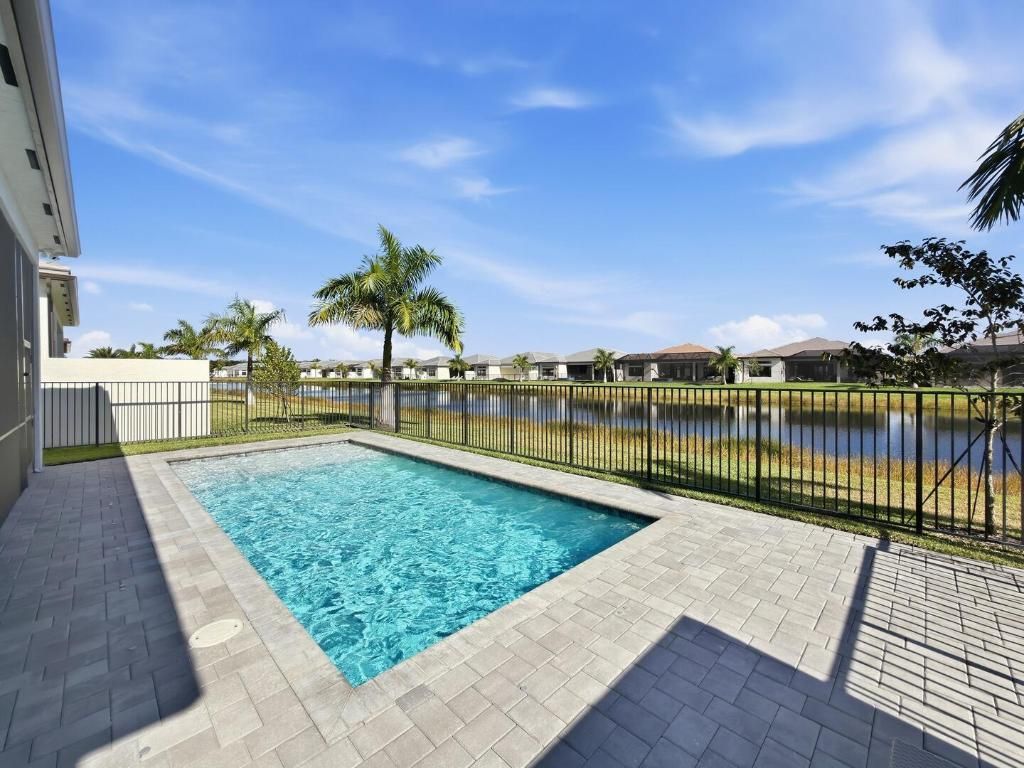 9651 Spruce Woods Drive, Boynton Beach, FL 33473 Photo