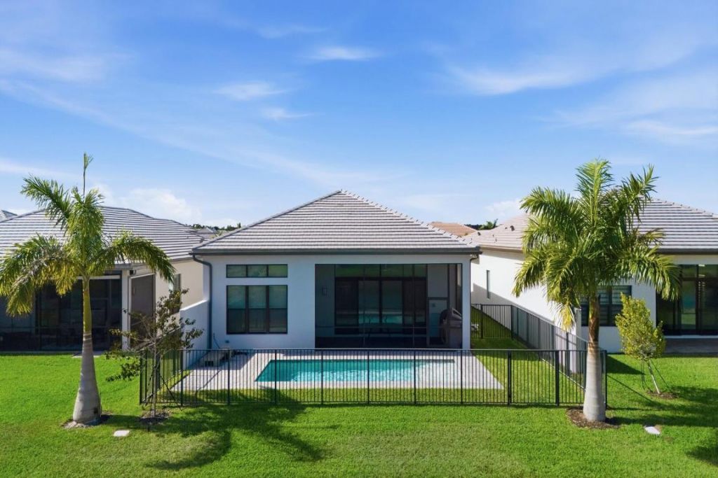 9651 Spruce Woods Drive, Boynton Beach, FL 33473 Photo