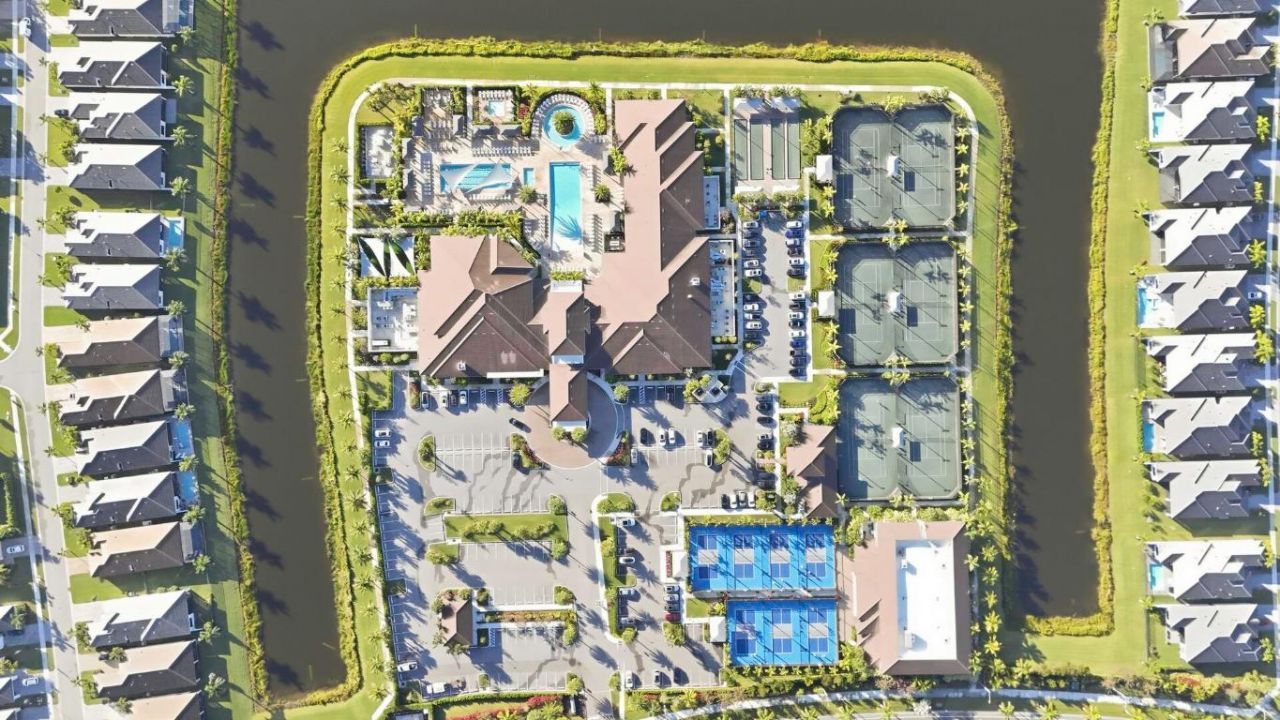 9651 Spruce Woods Drive, Boynton Beach, FL 33473 Photo