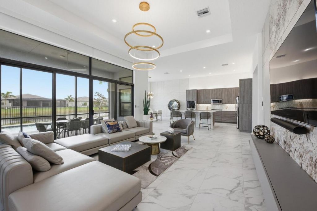 9651 Spruce Woods Drive, Boynton Beach, FL 33473 Photo