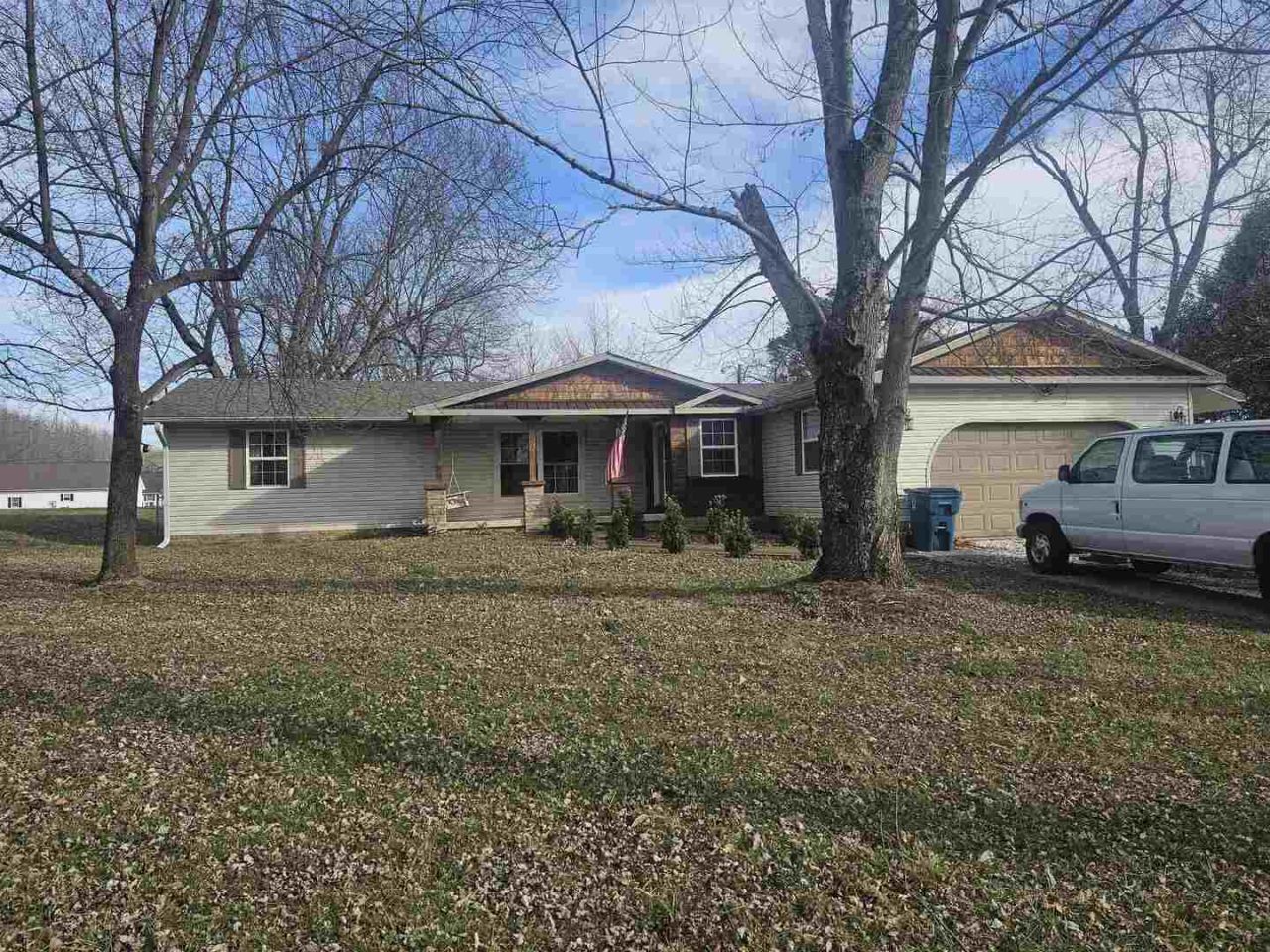 686 Airport Road, Metropolis, IL 62960 Main Photo