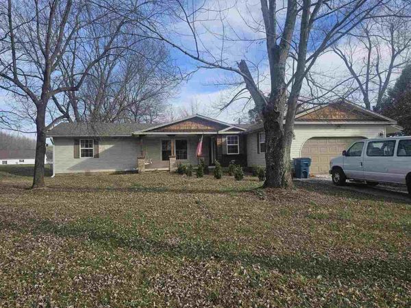 686 Airport Road, Metropolis, IL 62960