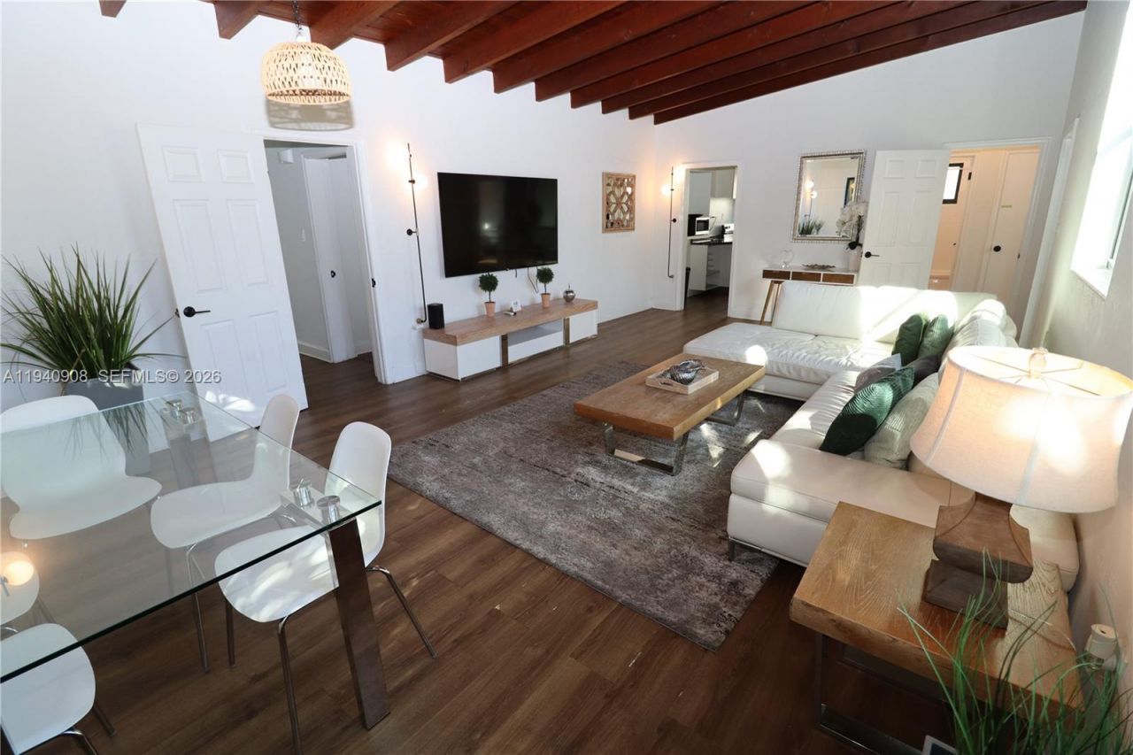 11534 NE 13th Ave , Miami, FL 33161 Photo