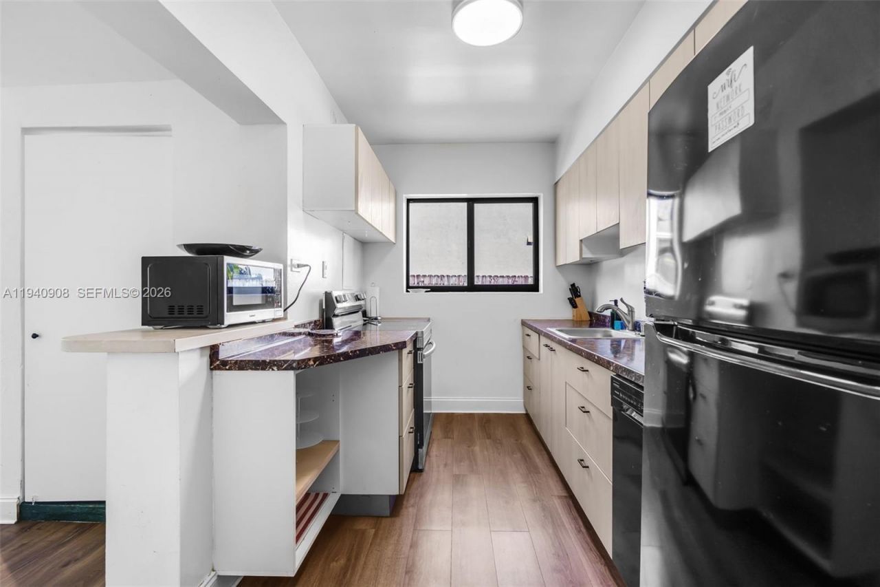 11534 NE 13th Ave , Miami, FL 33161 Photo