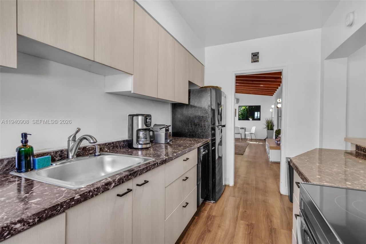 11534 NE 13th Ave , Miami, FL 33161 Photo