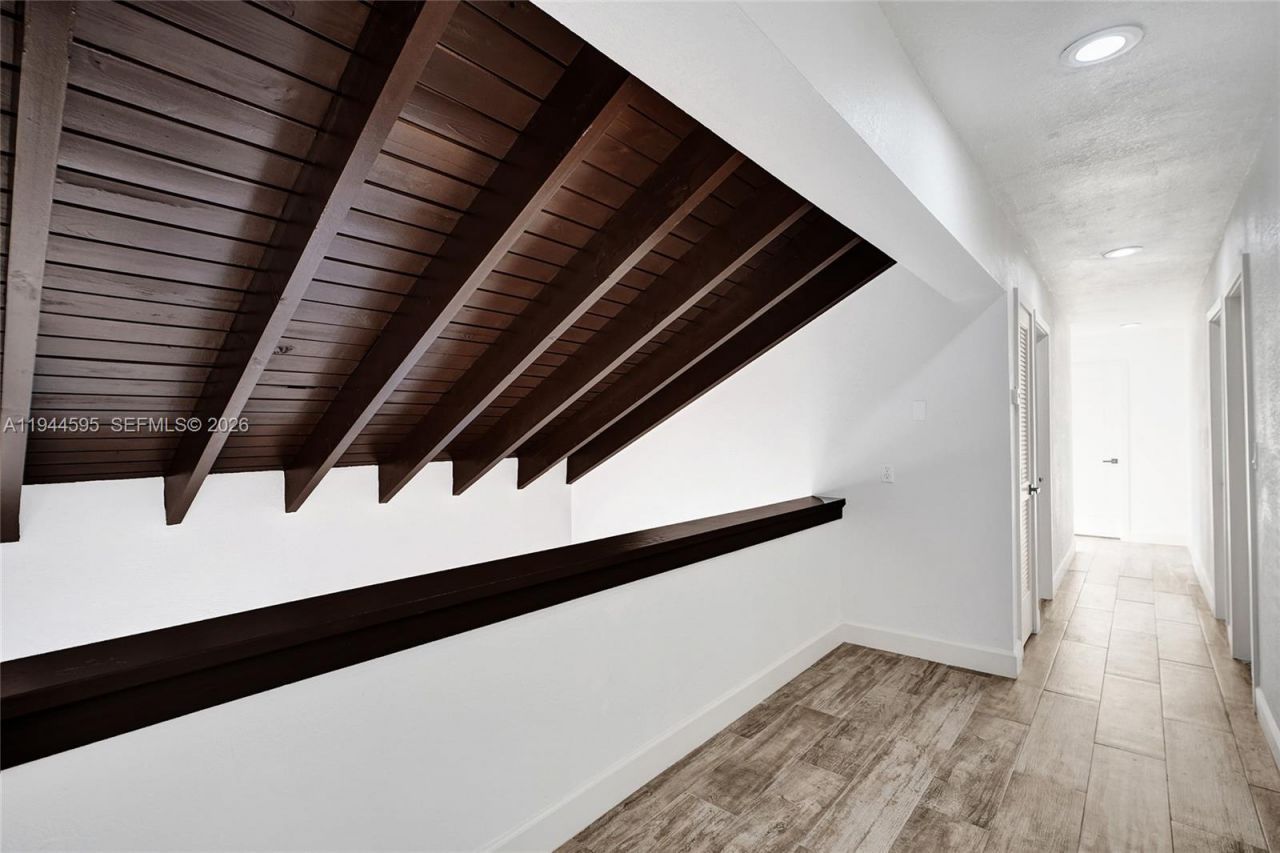 13740 SW 18th St, Miami, FL 33175 Photo