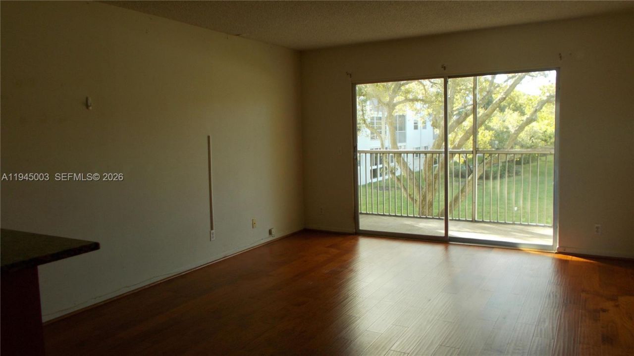 1400 SW 124th Ter, Unit 205Q, Pembroke Pines, FL 33027 Photo