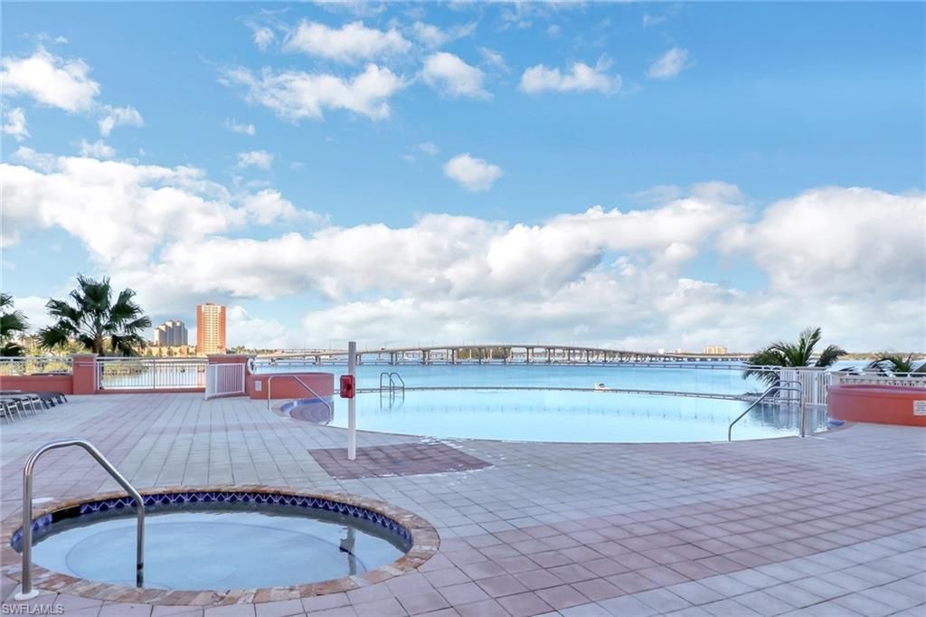 2743 1st St, Unit 505, Fort Myers, FL 33916 Photo