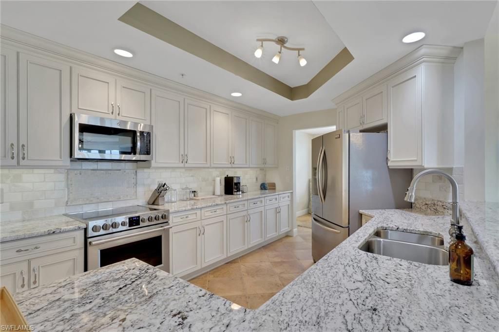 2743 1st St, Unit 505, Fort Myers, FL 33916 Photo