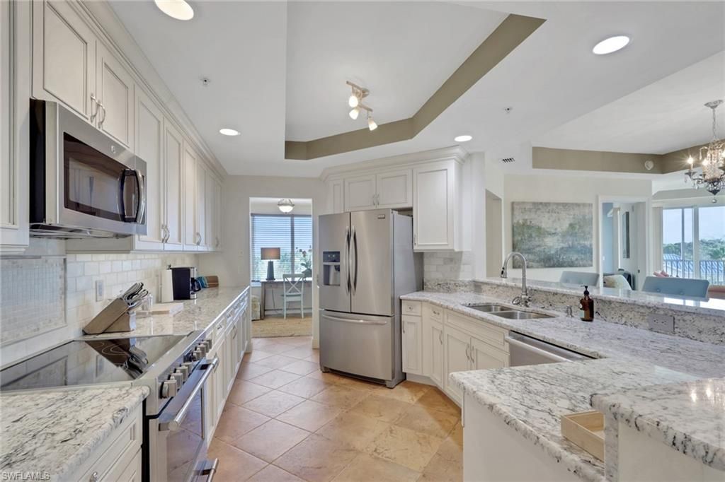 2743 1st St, Unit 505, Fort Myers, FL 33916 Photo