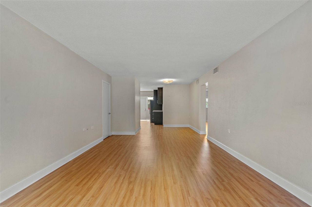 503 Monterey Boulevard Ne, Unit 2, Saint Petersburg, FL 33704 Photo