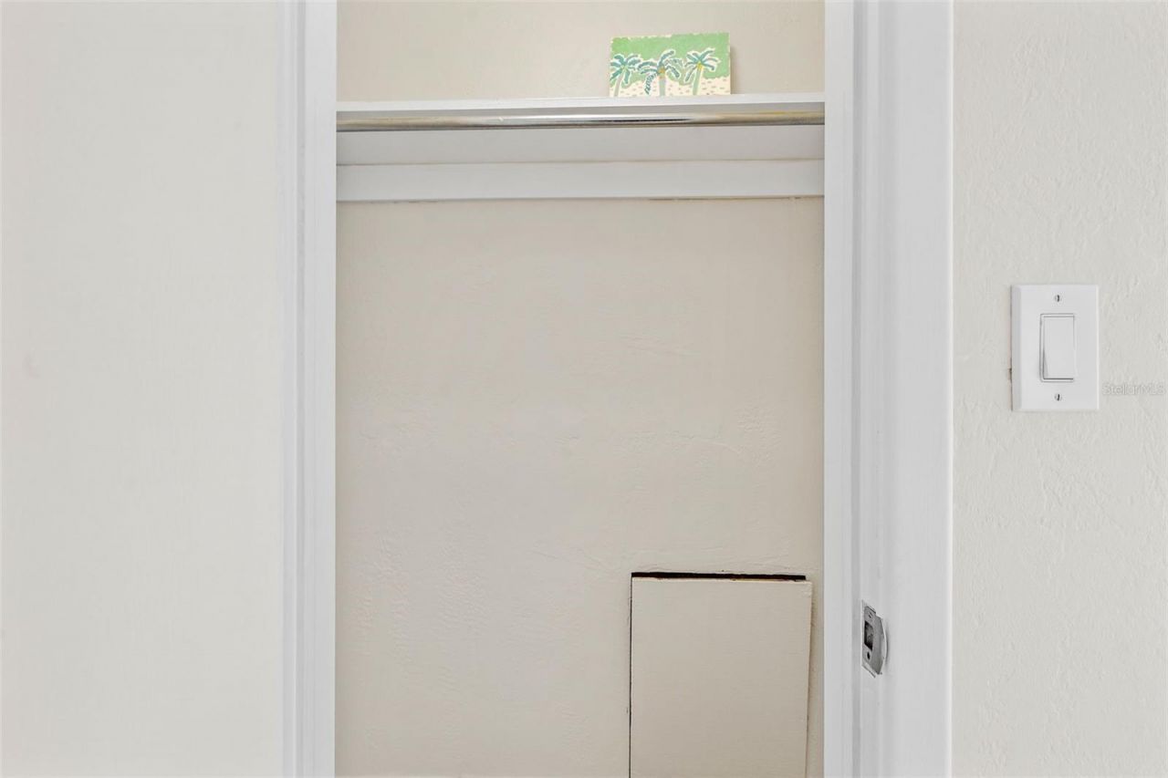 503 Monterey Boulevard Ne, Unit 2, Saint Petersburg, FL 33704 Photo