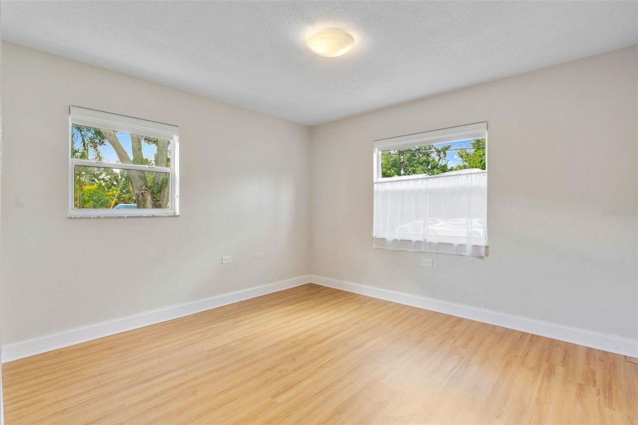 503 Monterey Boulevard Ne, Unit 2, Saint Petersburg, FL 33704 Photo