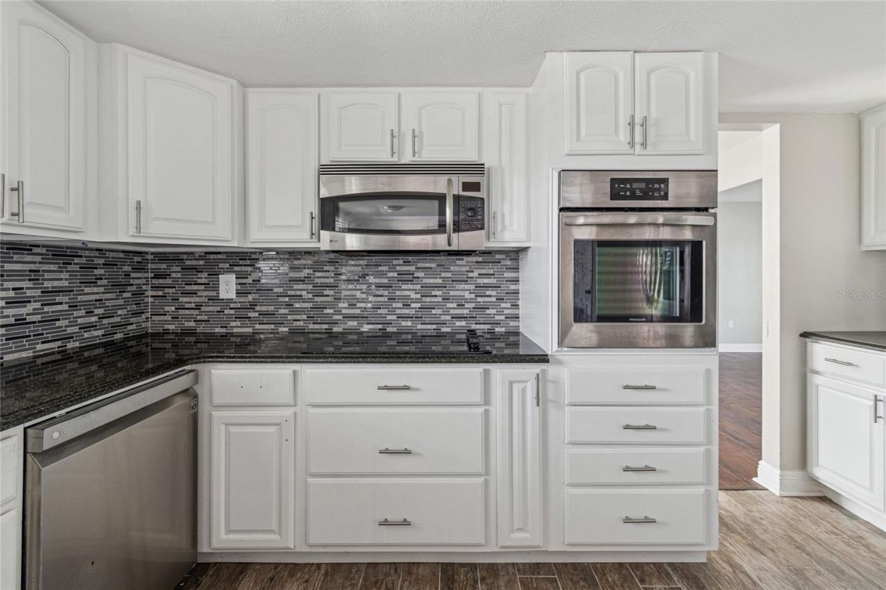 7703 17th Avenue Nw, Bradenton, FL 34209 Photo