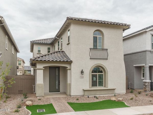 13464 N 157TH Lane, Surprise, AZ 85379