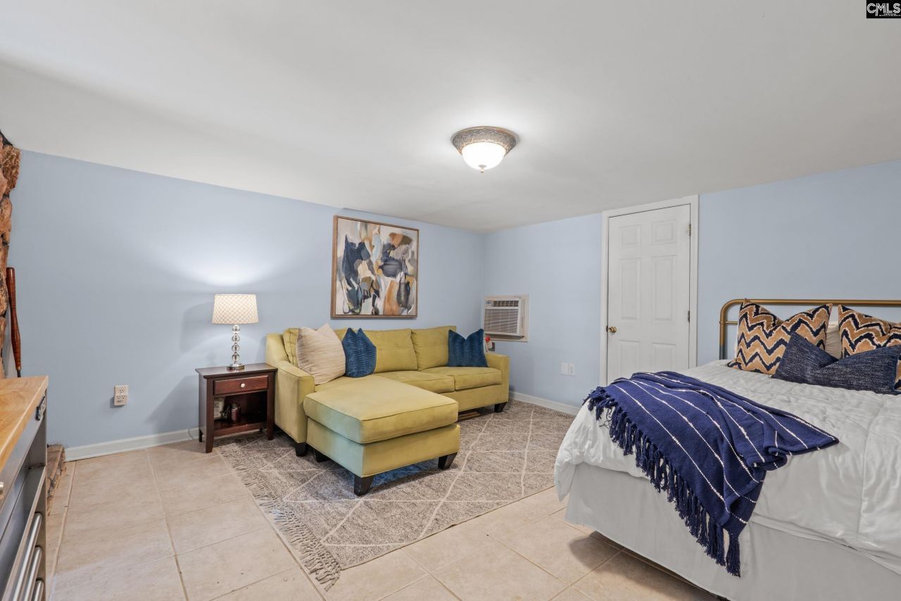 301 Harbor Heights #5d Drive Photo 17