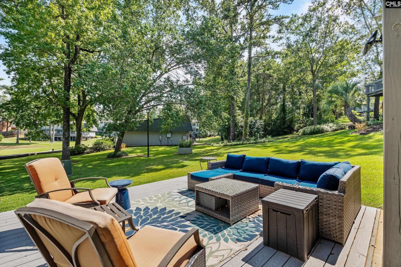 301 Harbor Heights #5d Drive Photo 20