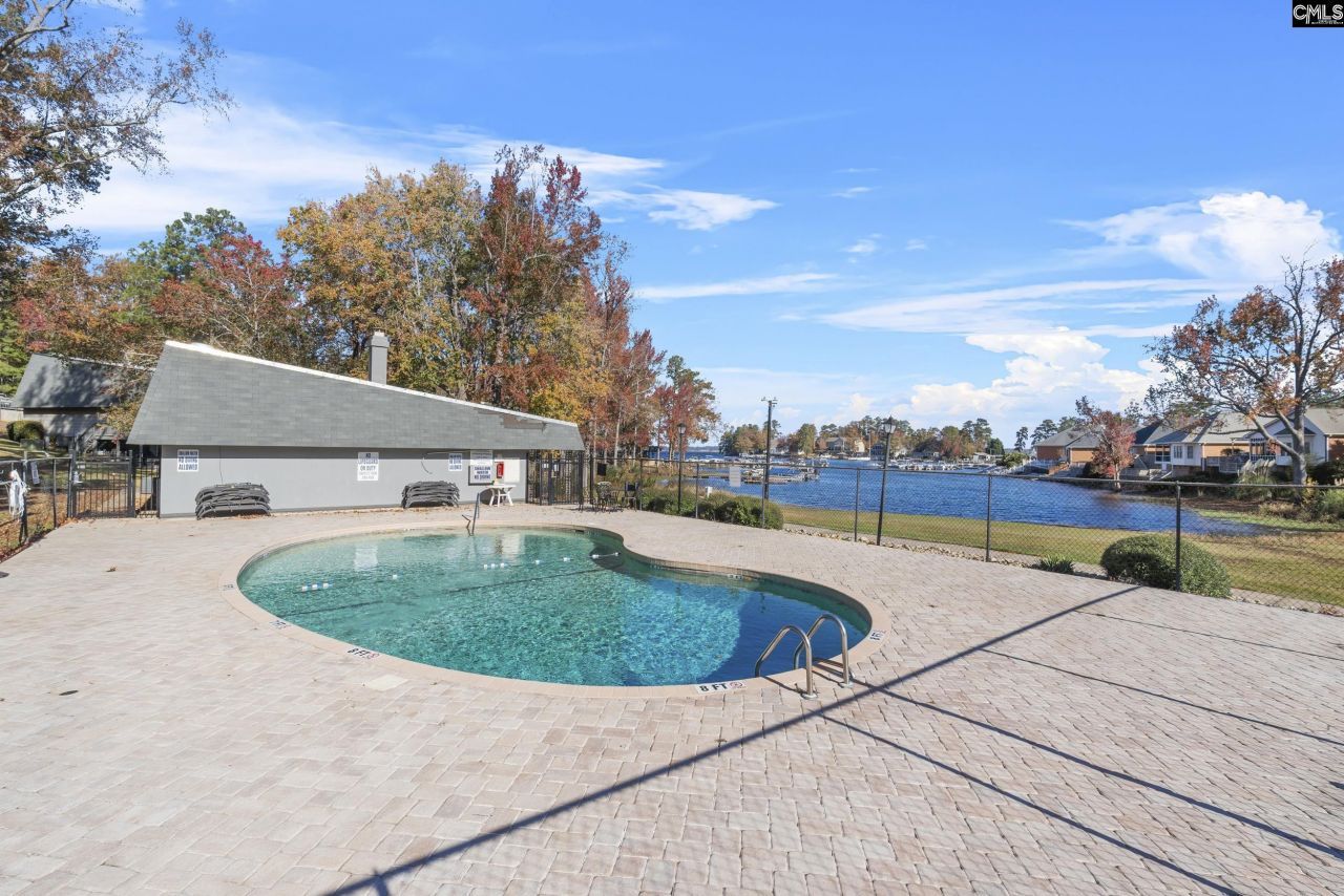 301 Harbor Heights #5d Drive Photo 44