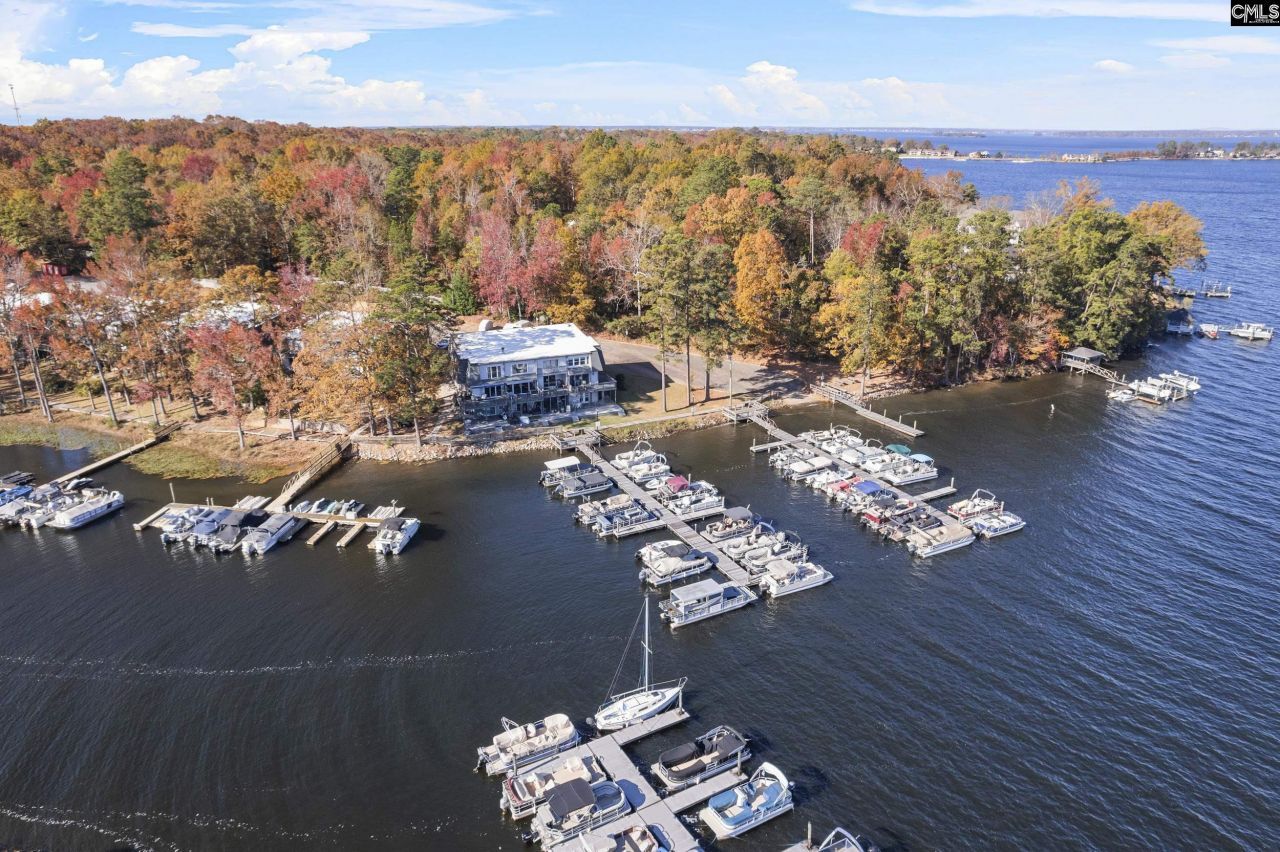 301 Harbor Heights #5d Drive Photo 6