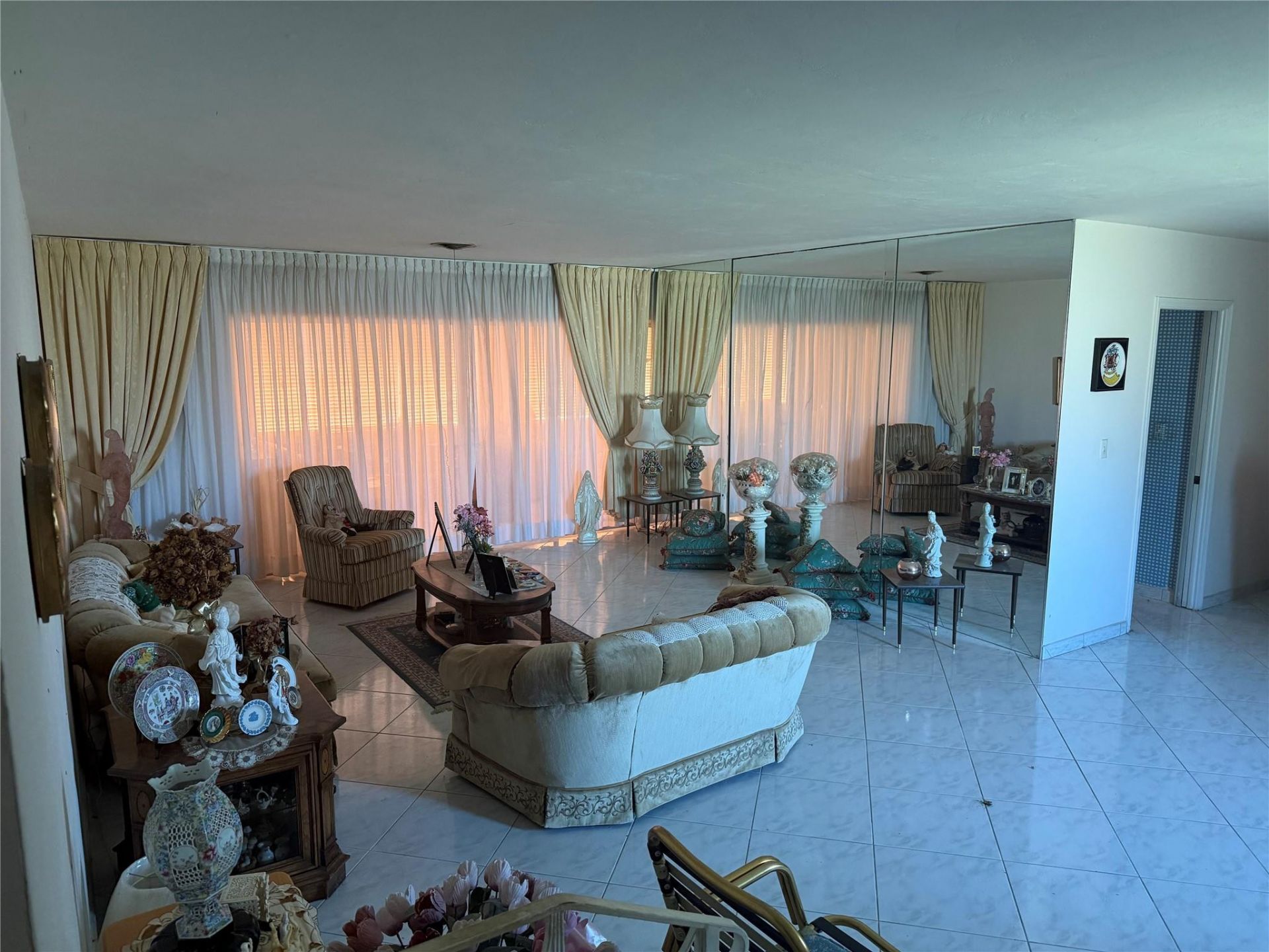 8230 SW 87th Terrace, Miami, FL 33143 Photo