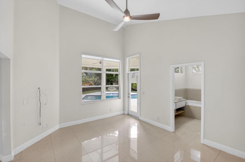 6607 NW 25th Way, Boca Raton, FL 33496 Photo