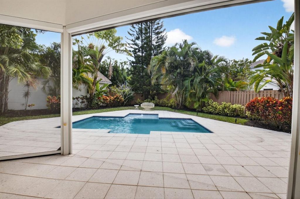 6607 NW 25th Way, Boca Raton, FL 33496 Photo