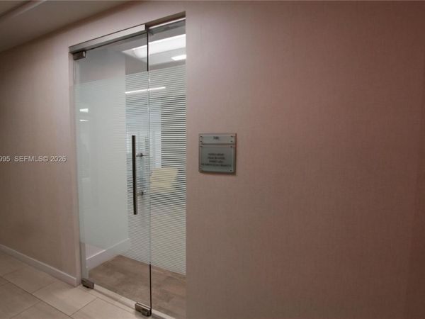 150 SE 2nd Ave, Unit 500, Miami, FL 33131