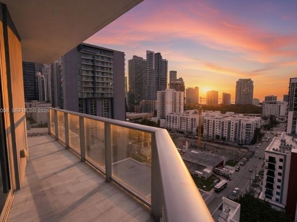 1010 SW 2nd Ave, Unit 1703, Miami, FL 33130