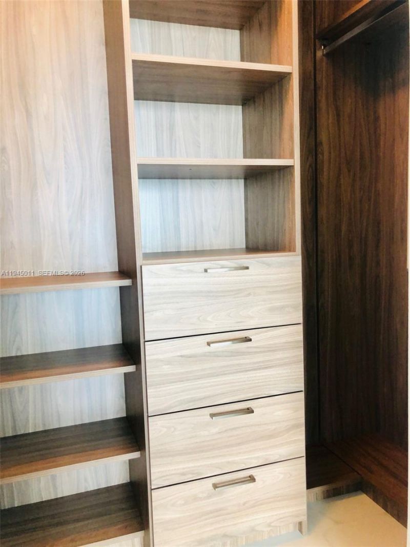 3131 NE 7th Ave , Unit 3305, Miami, FL 33137 Photo