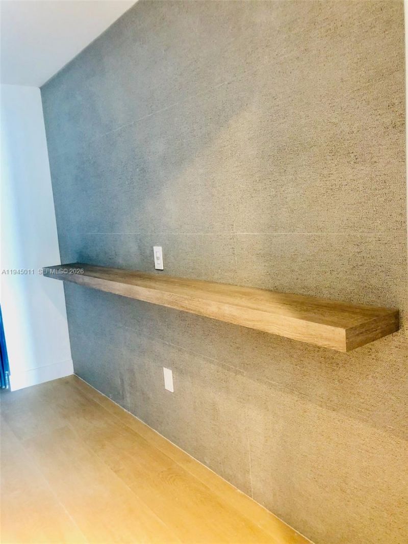 3131 NE 7th Ave , Unit 3305, Miami, FL 33137 Photo