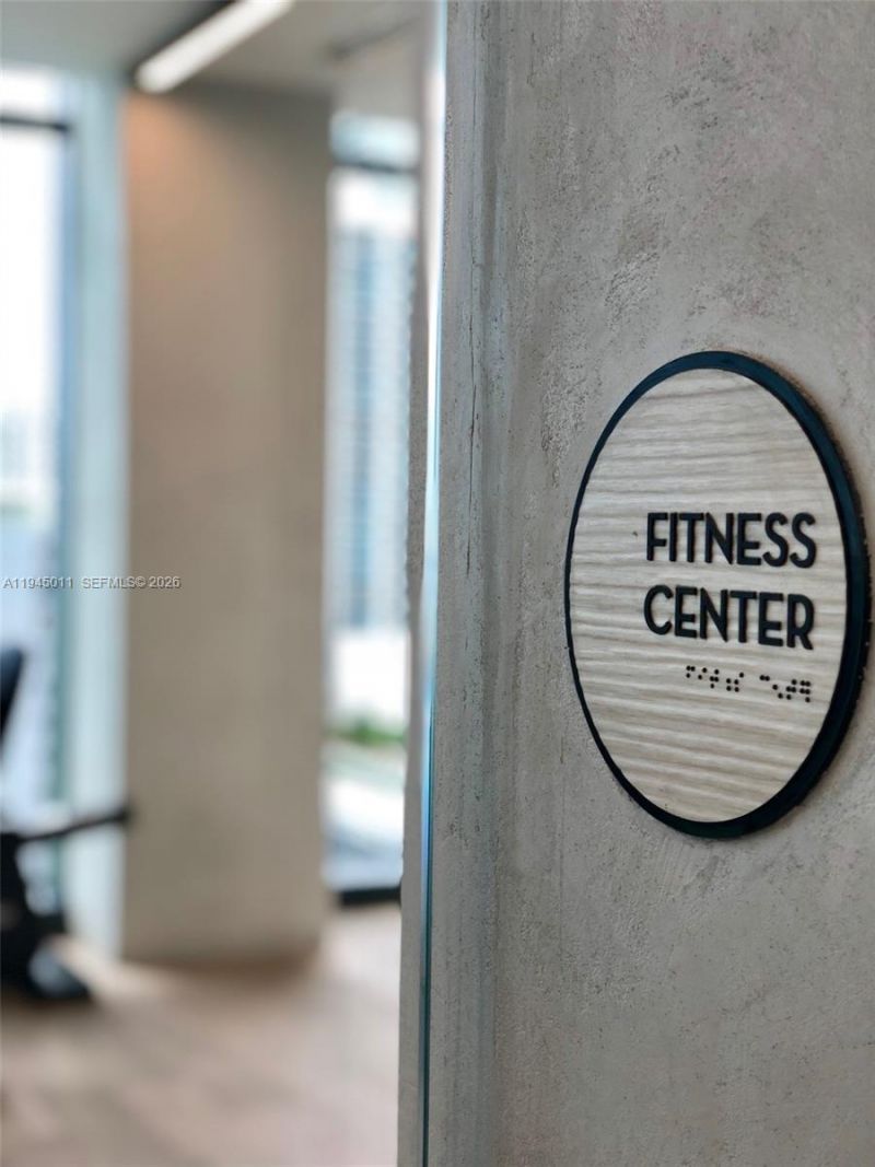 3131 NE 7th Ave , Unit 3305, Miami, FL 33137 Photo