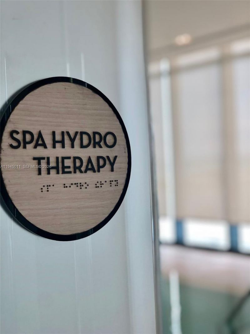 3131 NE 7th Ave , Unit 3305, Miami, FL 33137 Photo