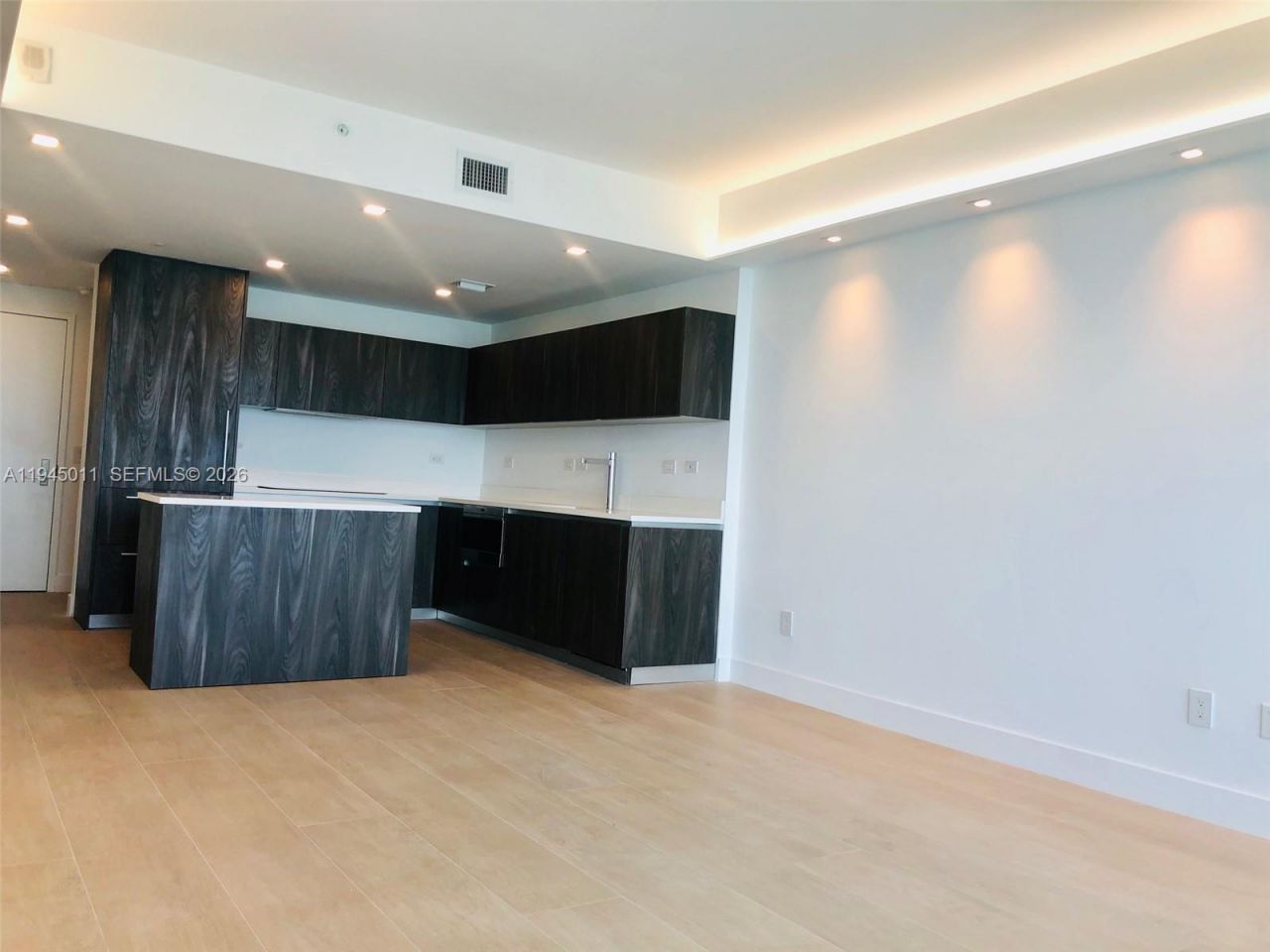 3131 NE 7th Ave , Unit 3305, Miami, FL 33137 Photo