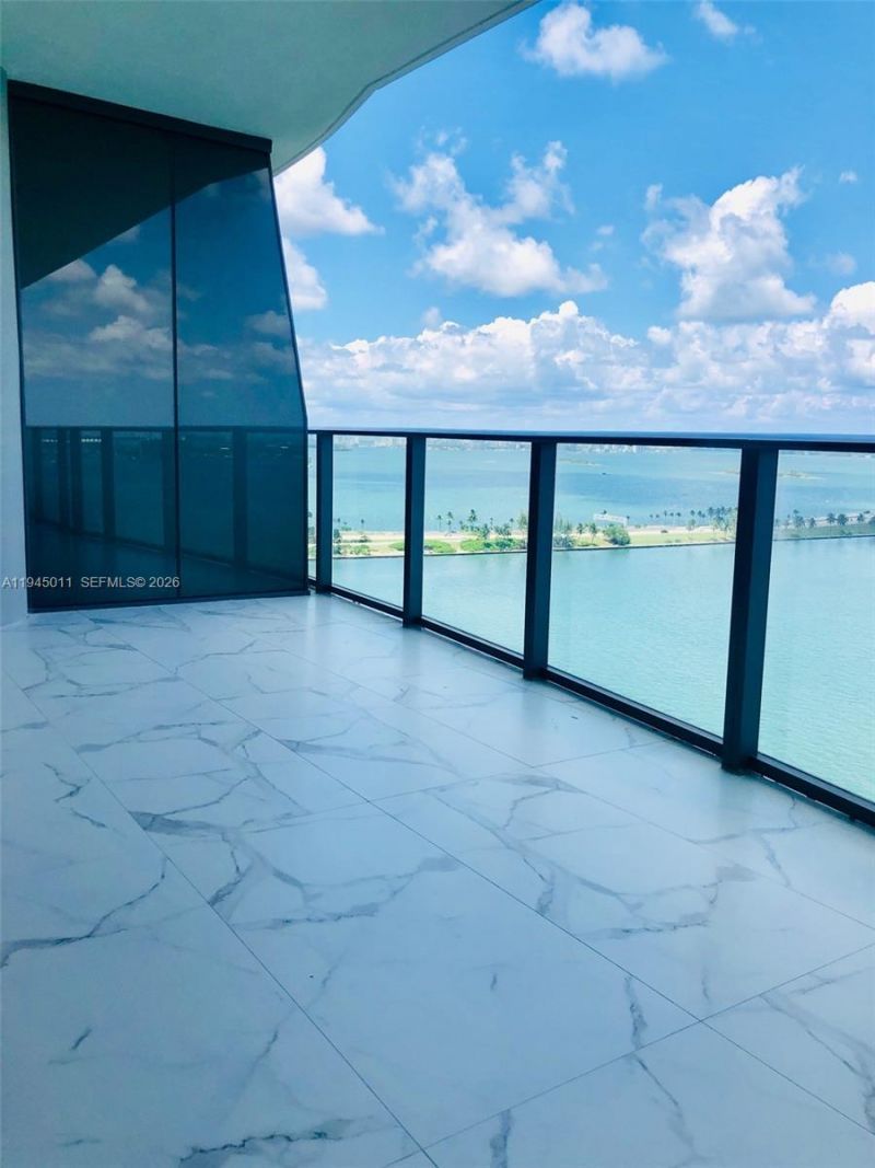 3131 NE 7th Ave , Unit 3305, Miami, FL 33137 Photo