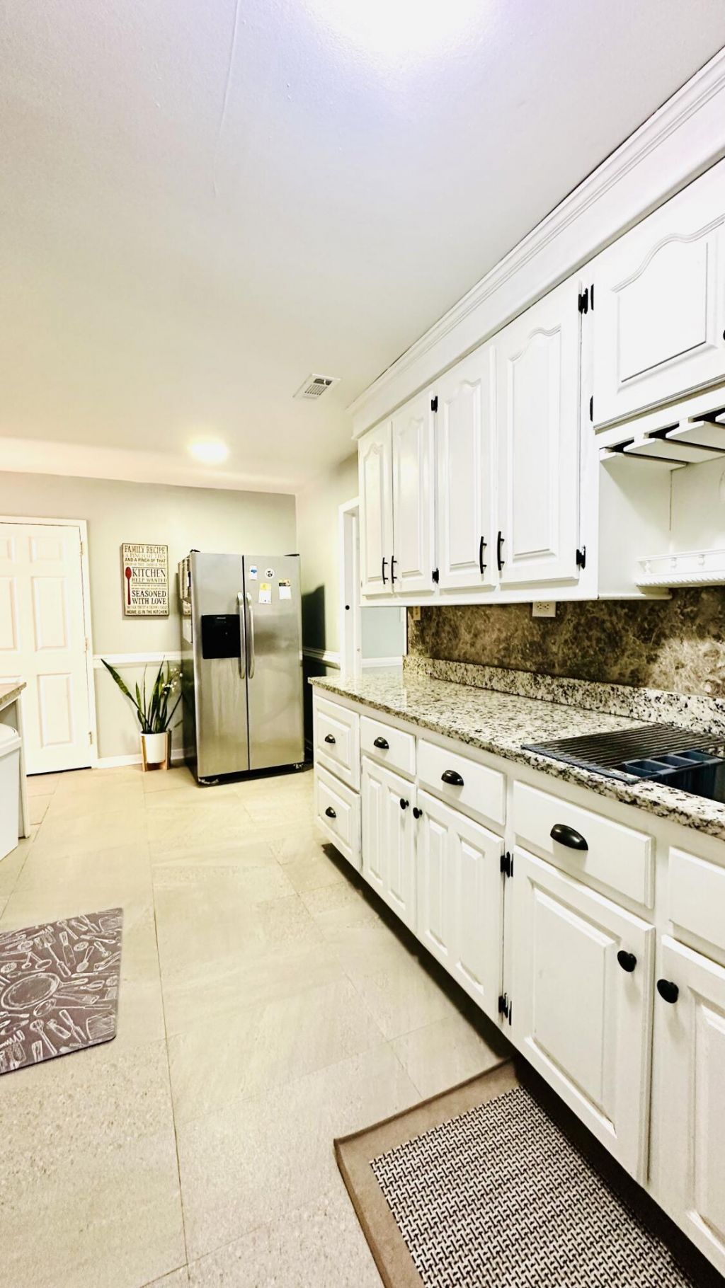 1532 W Robinhood Drive Photo 10