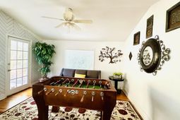 1532 W Robinhood Drive photo 4